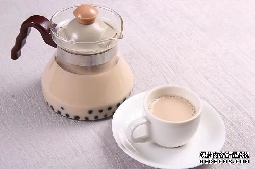 丹灶复印机出租“秋天的第一杯奶茶”刷屏，医生看完坐不住了